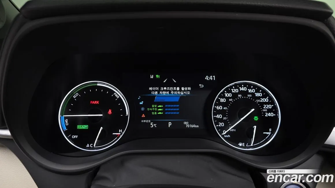 Toyota Sienna 2022 из KR, фото 2