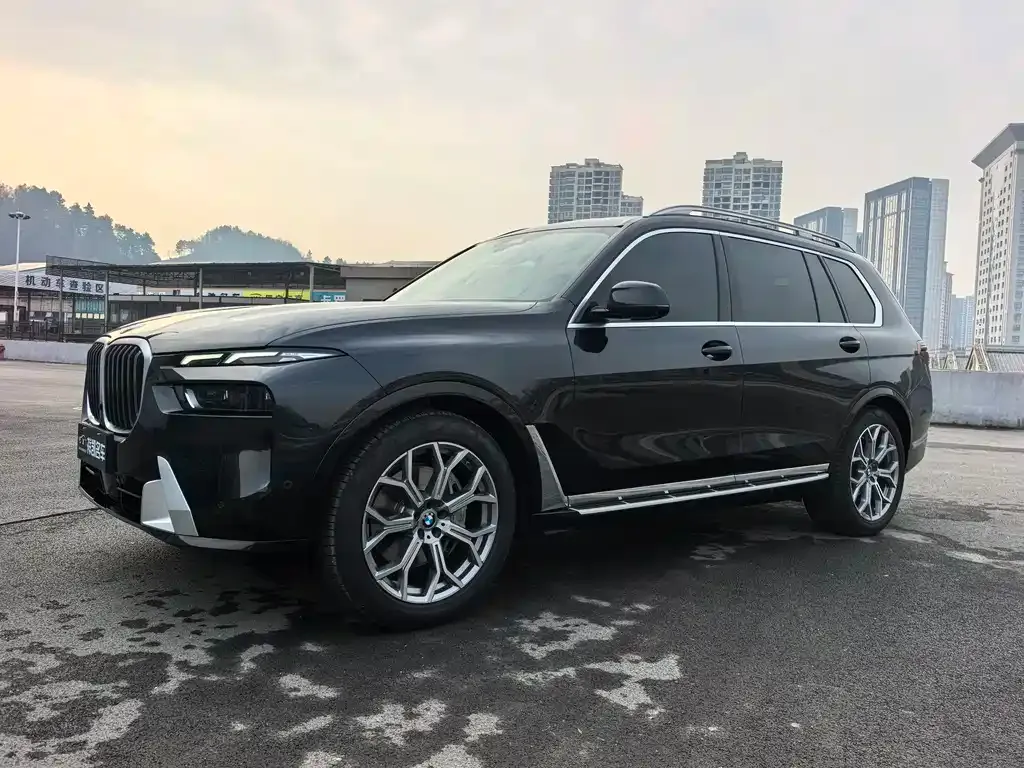 BMW X7 2023 из CN, фото 3