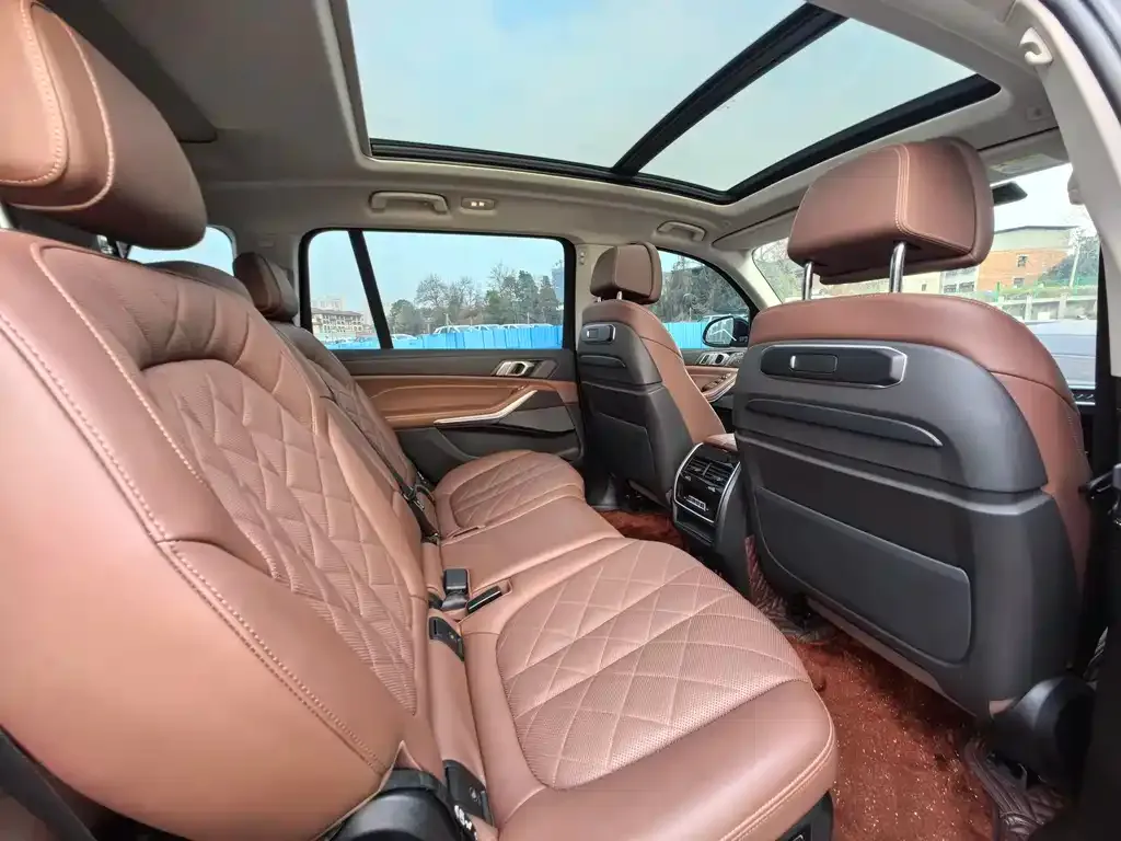BMW X7 2023 из CN, фото 6