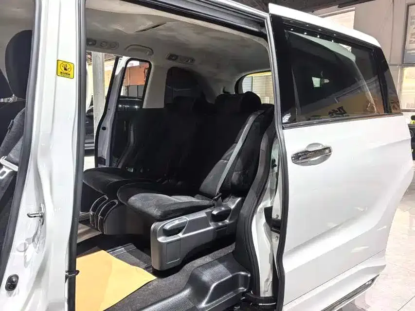 Honda Odyssey 2021 из CN, фото 4