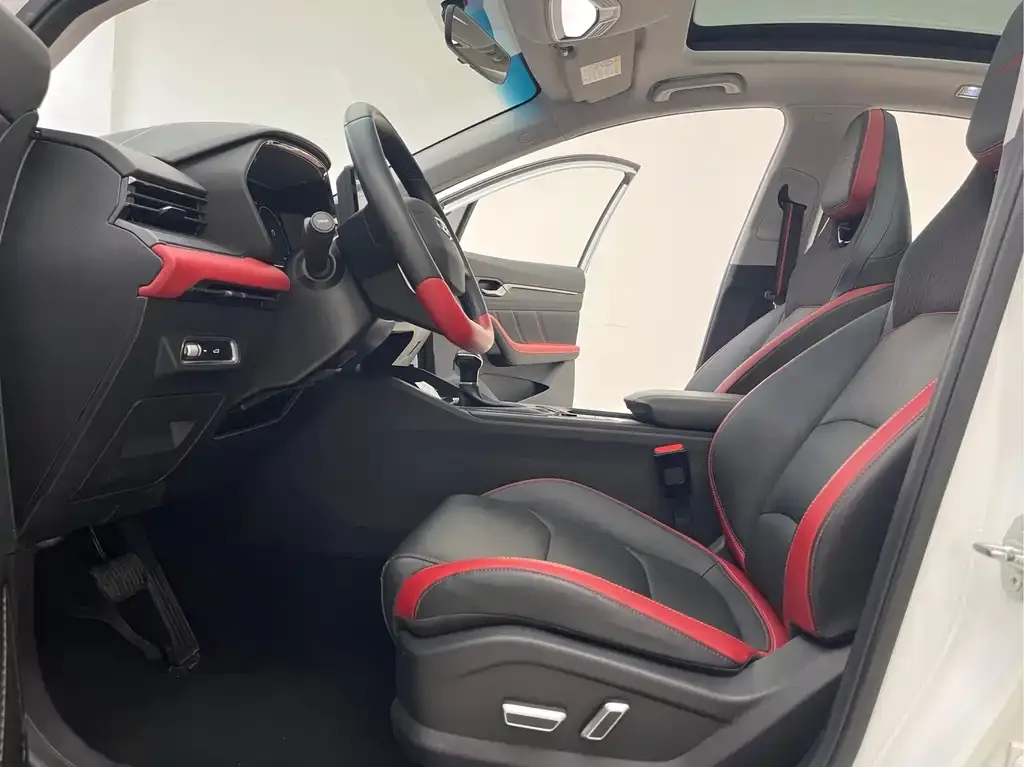 Geely Emgrand S 2021 из CN, фото 7