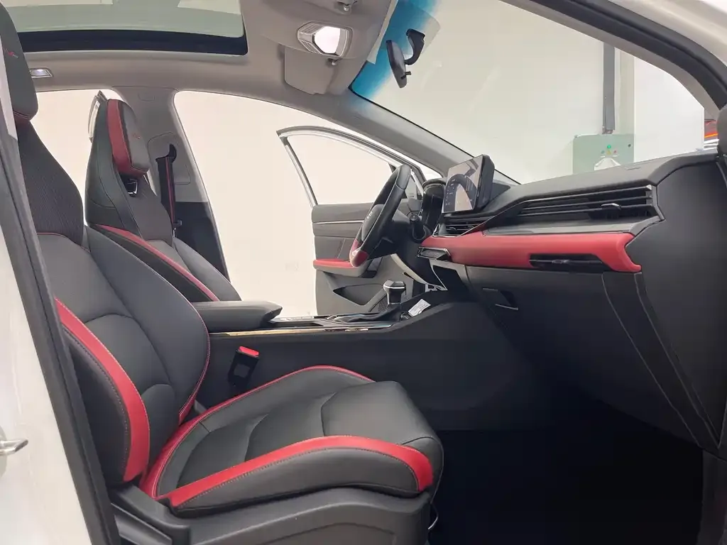 Geely Emgrand S 2021 из CN, фото 6