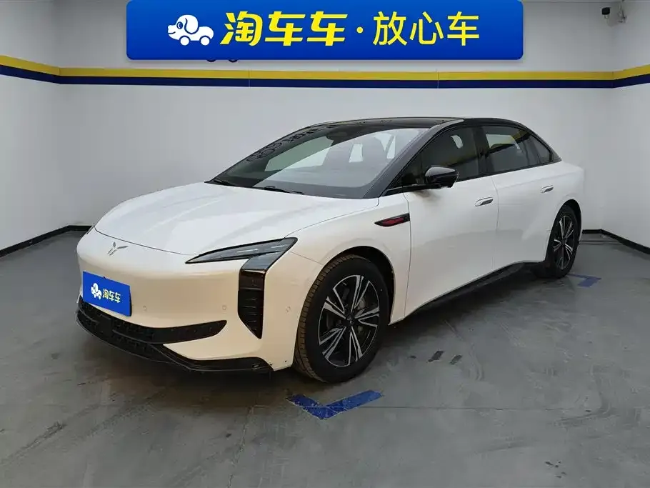 Hongqi EH7 2024 из CN, фото 1