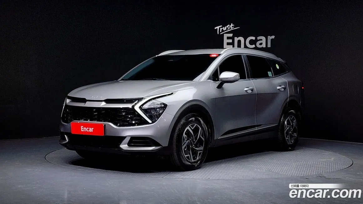 Kia Sportage — фото 1