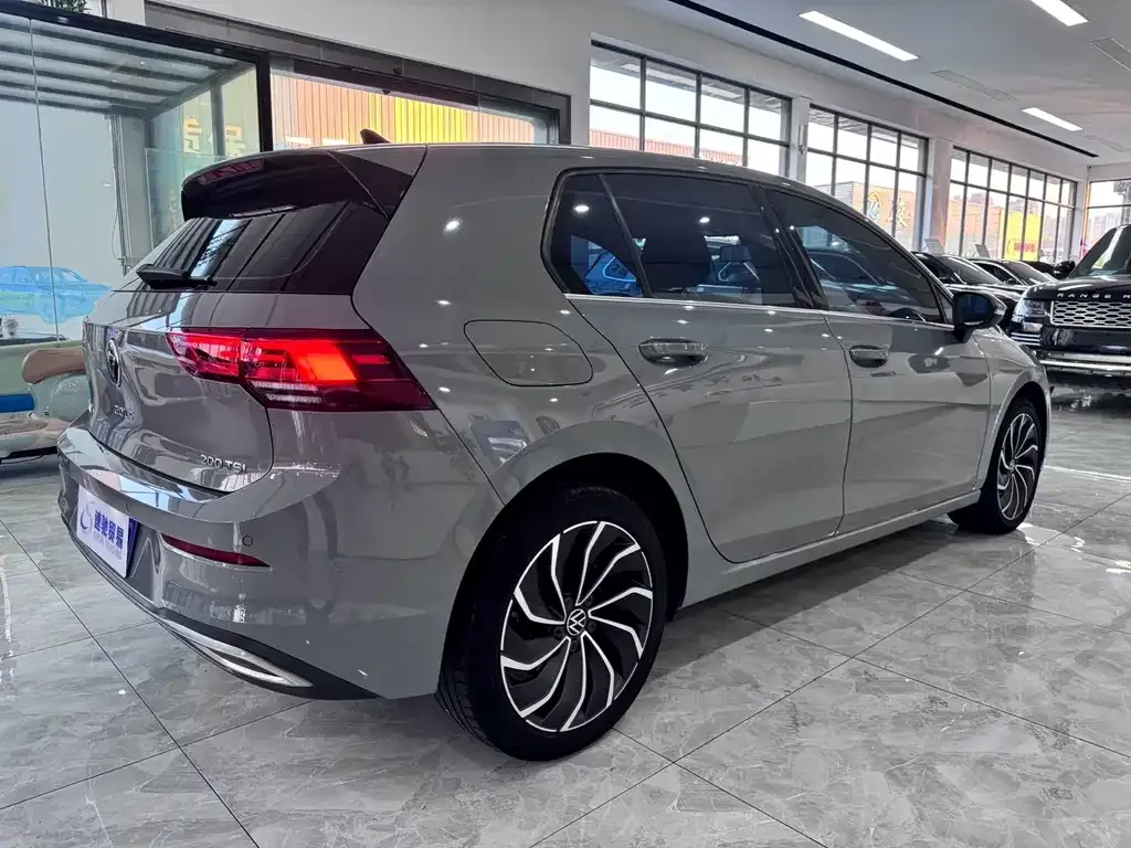 Volkswagen Golf 2021 из CN, фото 3