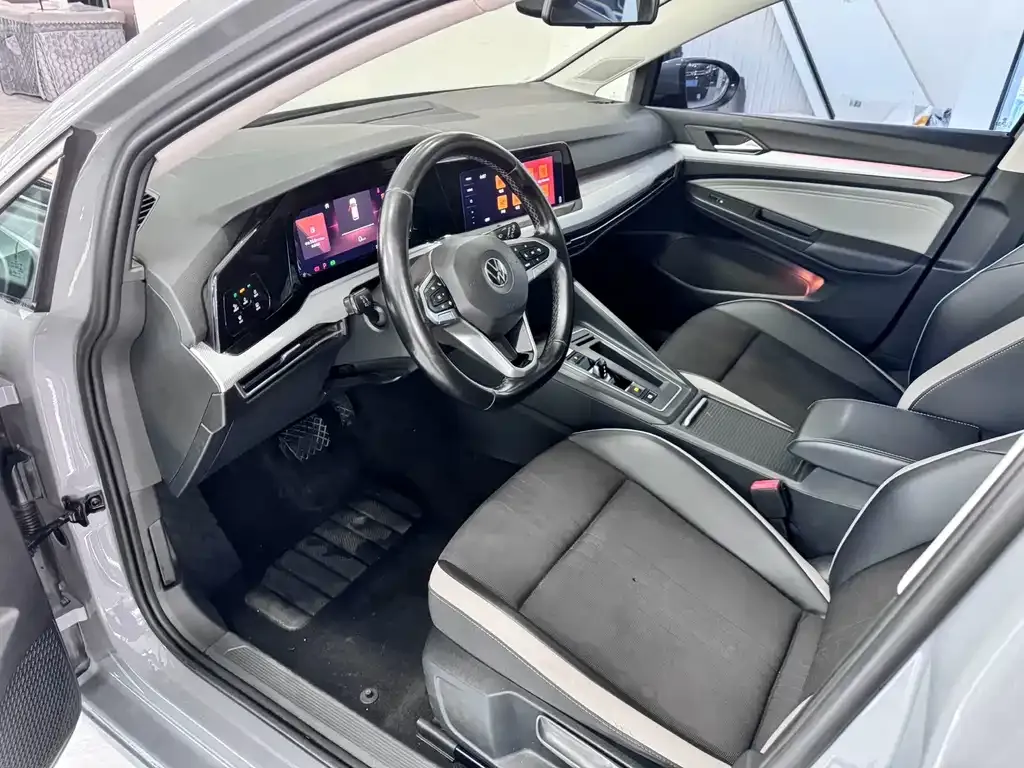 Volkswagen Golf 2021 из CN, фото 9