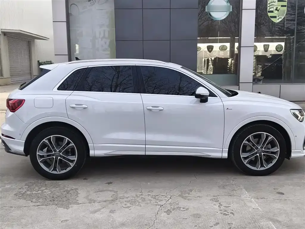 Audi Q3 2021 из CN, фото 5