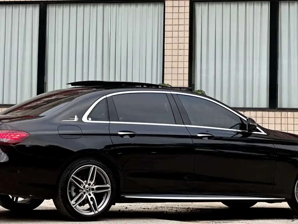 Mercedes-Benz E-Class 2021 из CN, фото 3