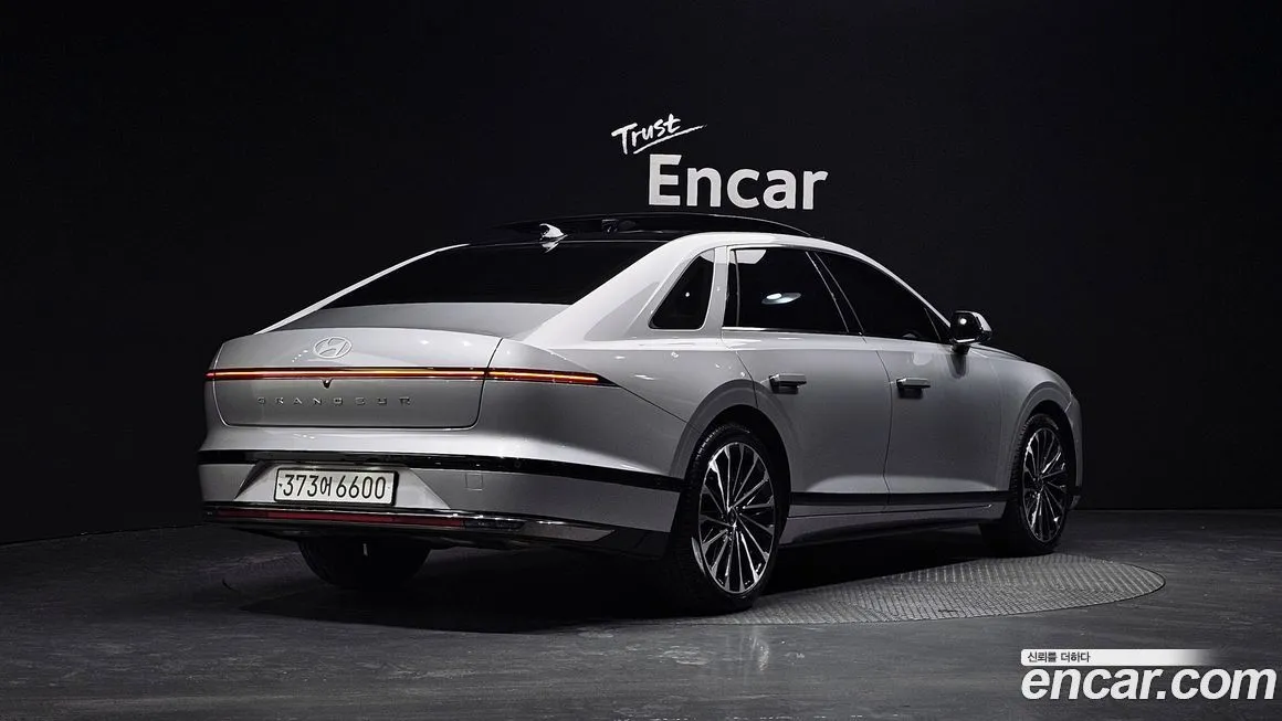 Hyundai Grandeur 2024 из KR, фото 5