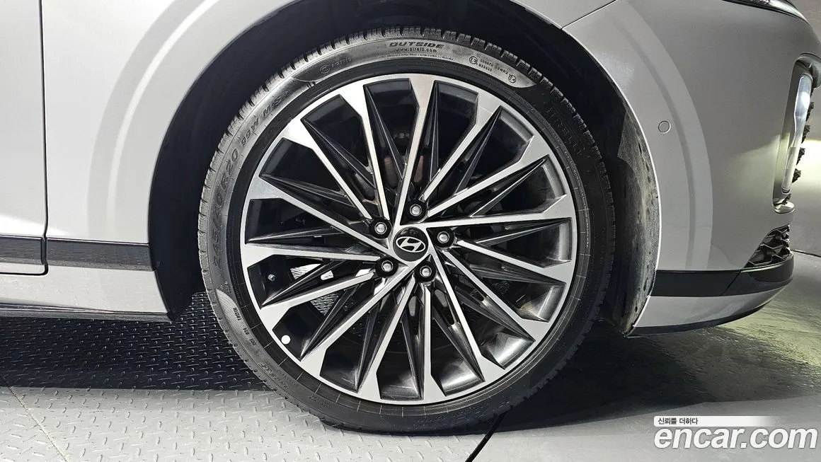 Hyundai Grandeur 2024 из KR, фото 2