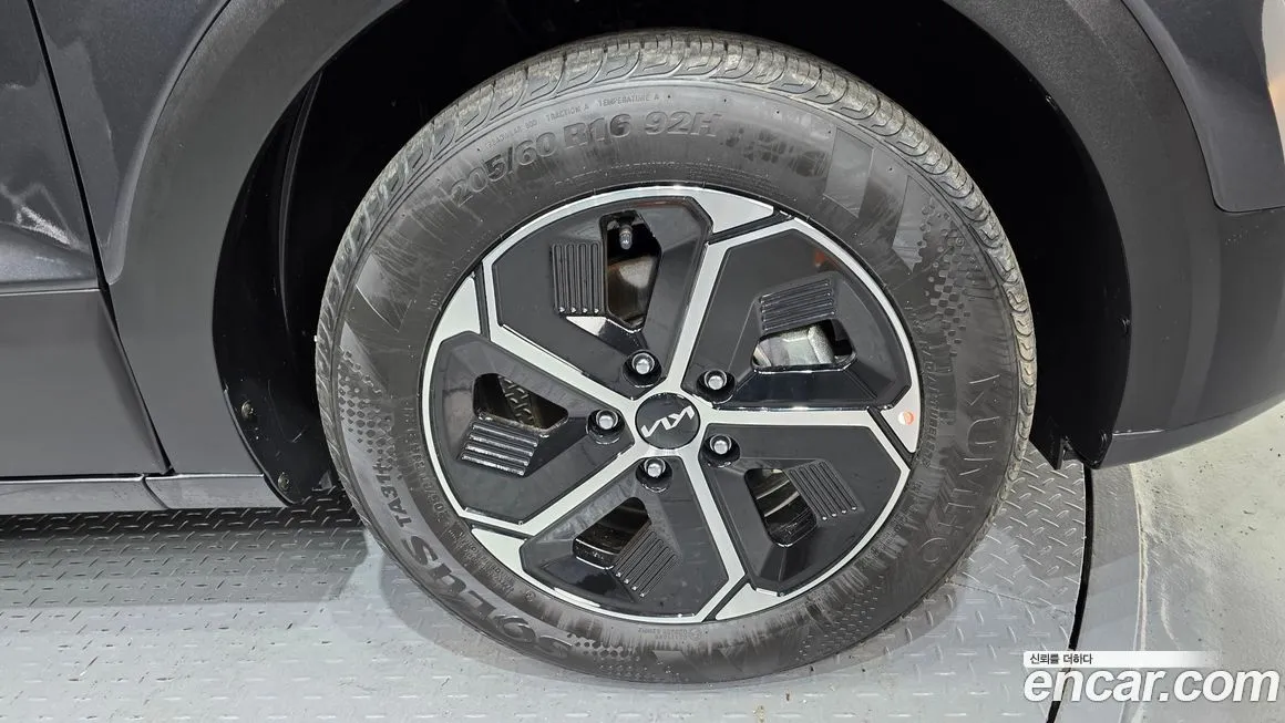 Kia Niro 2025 из KR, фото 8