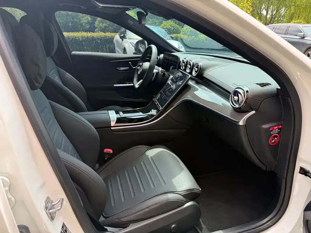 Mercedes-Benz C-Class 2023 из CN, фото 4