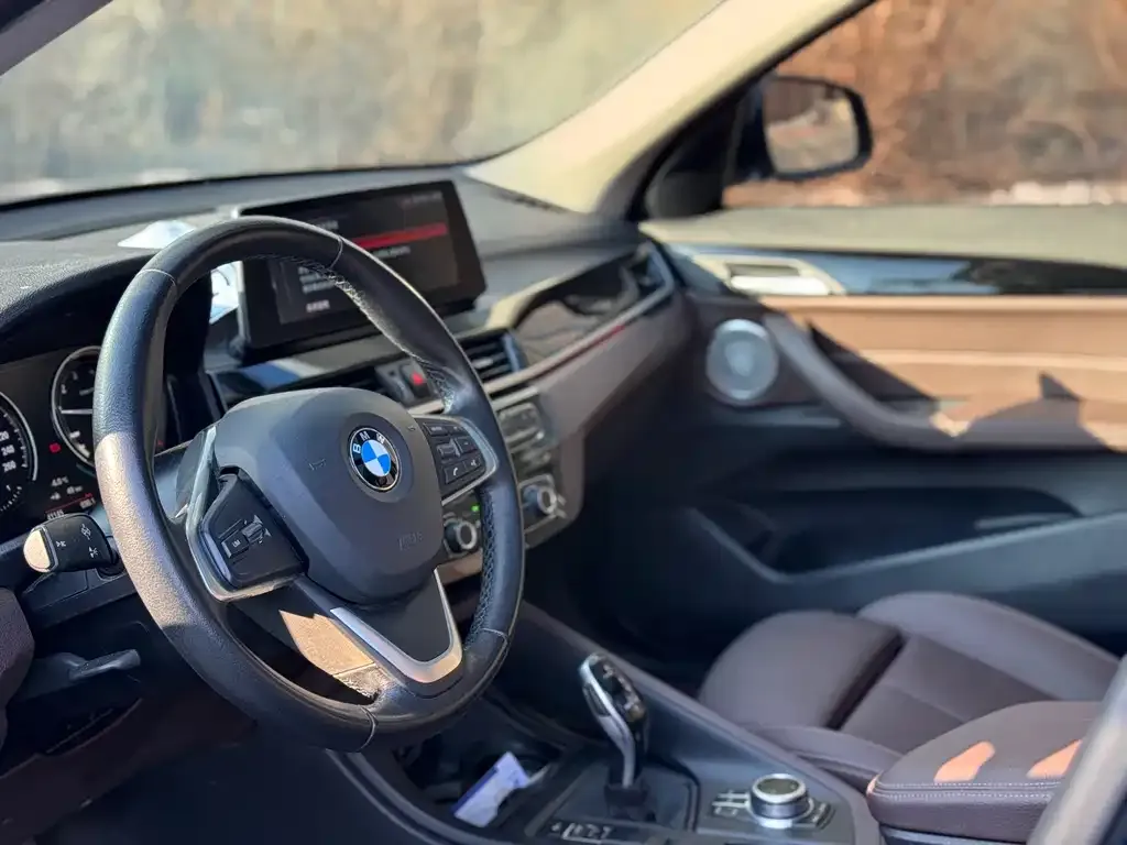 BMW X1 2021 из CN, фото 7