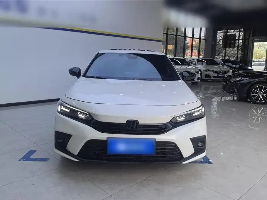 Honda Civic 2024 из CN, фото 3
