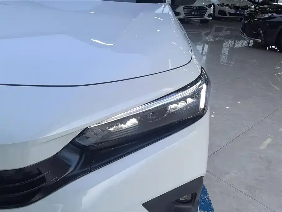 Honda Civic 2024 из CN, фото 5