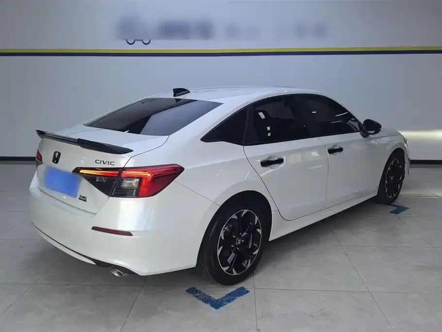 Honda Civic 2024 из CN, фото 6