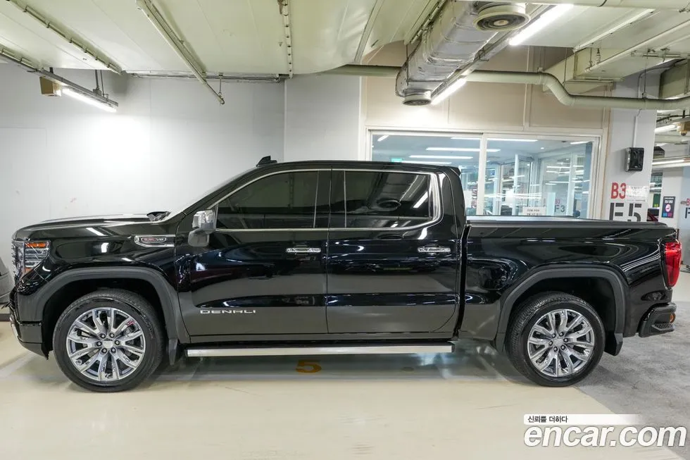 GMC Sierra 2023 из KR, фото 6