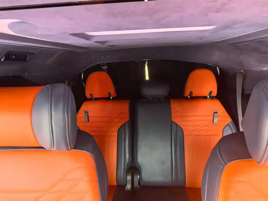 Toyota Sienna 2022 из CN, фото 2