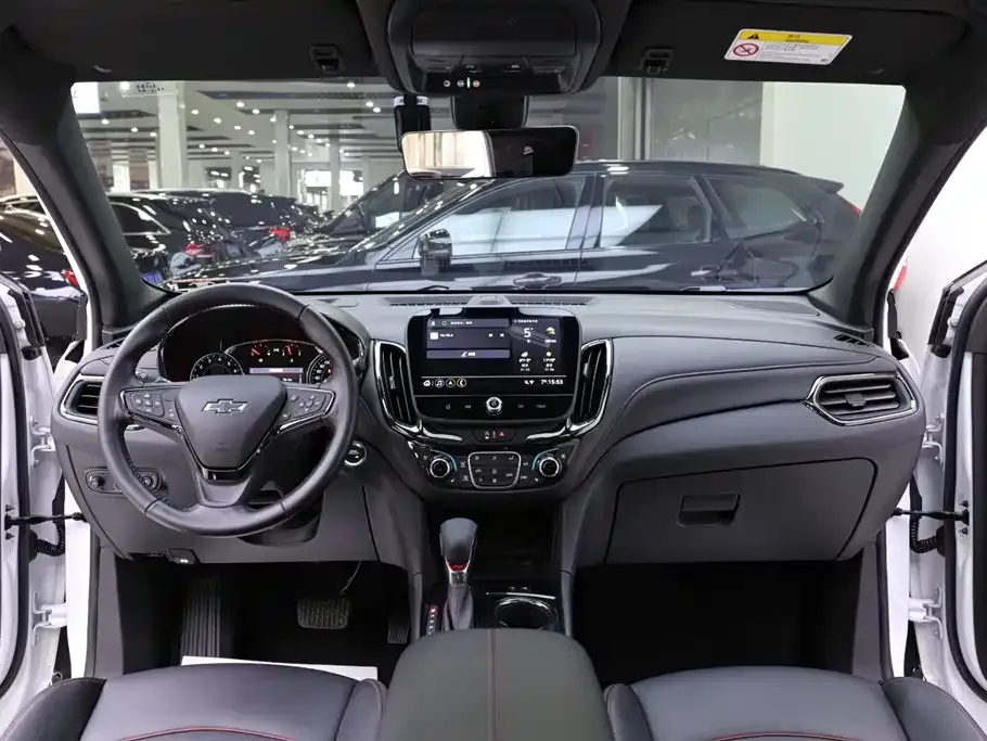 Chevrolet Equinox — фото 10