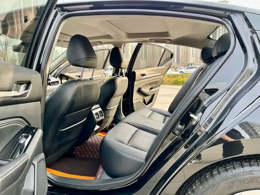Nissan Teana 2022 из CN, фото 8