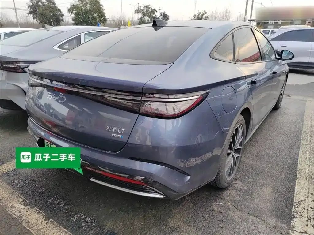 BYD Seal 07 DM-i — фото 8