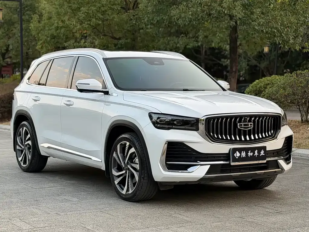 Geely Xingyue L — фото 3
