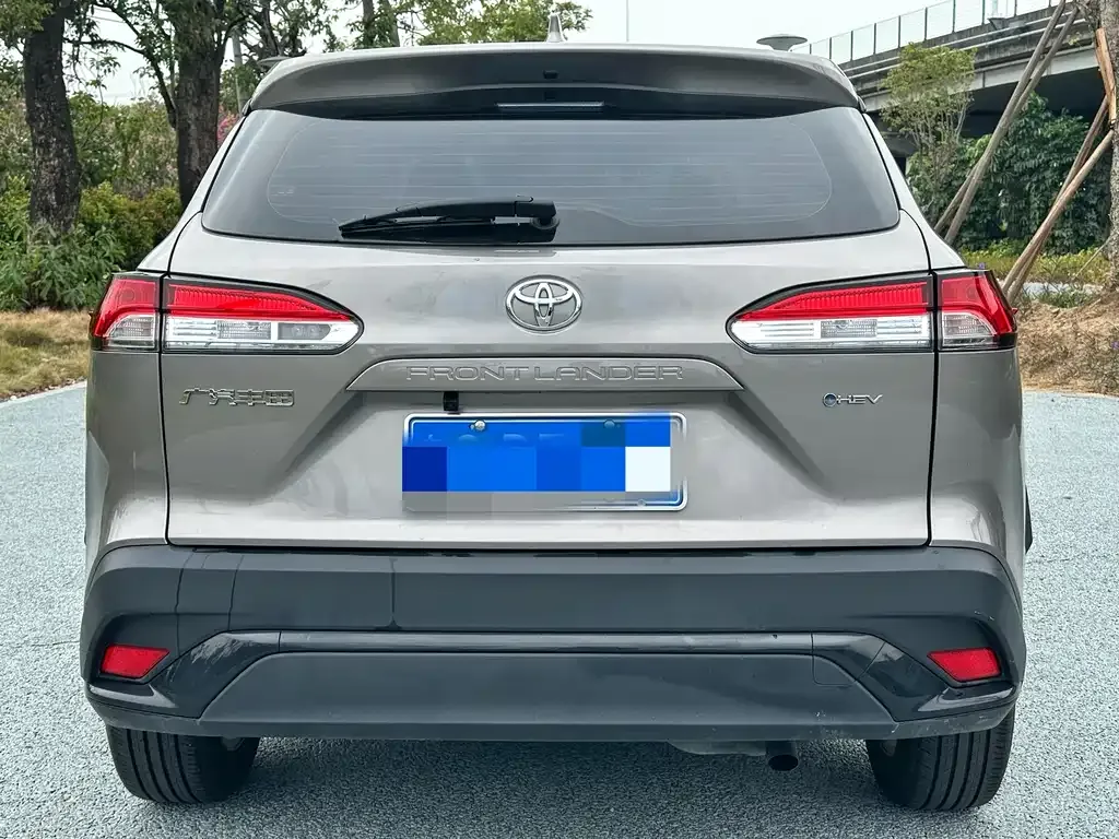 Toyota Frontlander 2024 из CN, фото 5