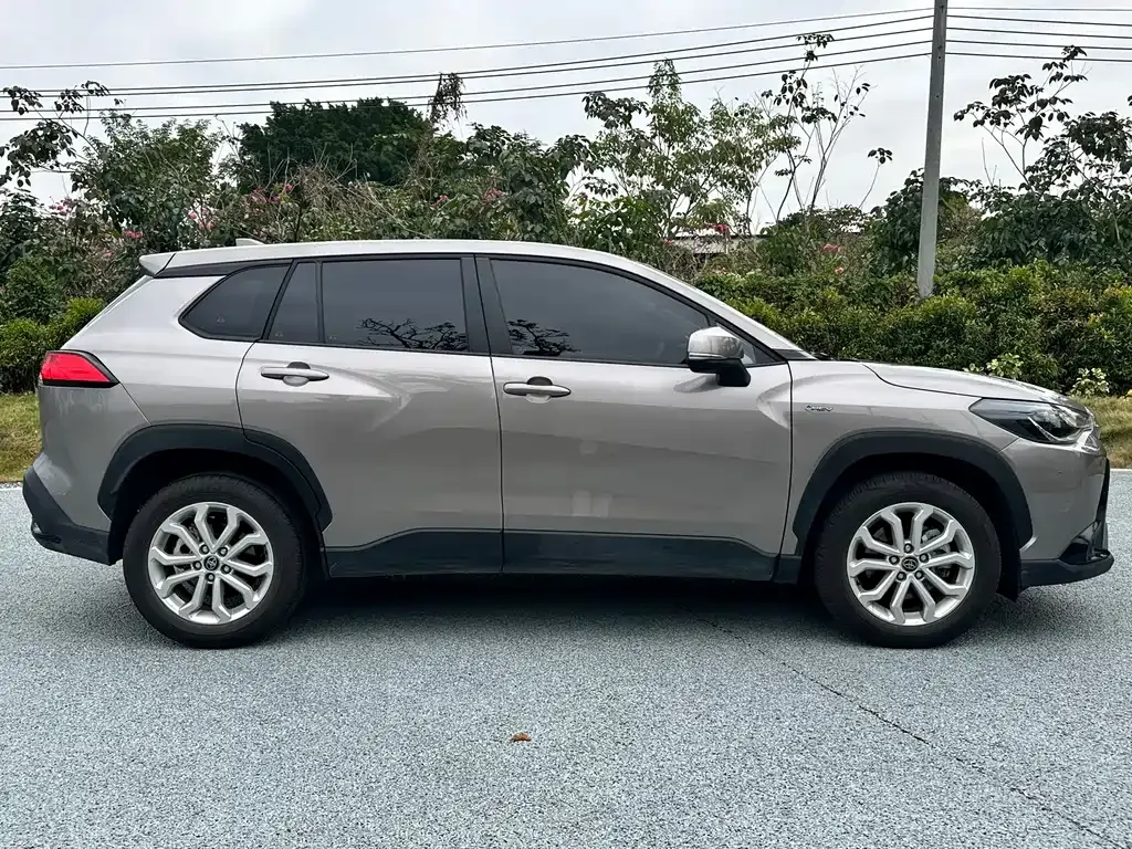 Toyota Frontlander 2024 из CN, фото 7