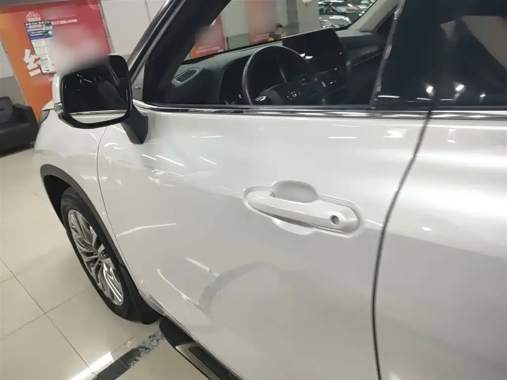 Toyota Highlander 2022 из CN, фото 8