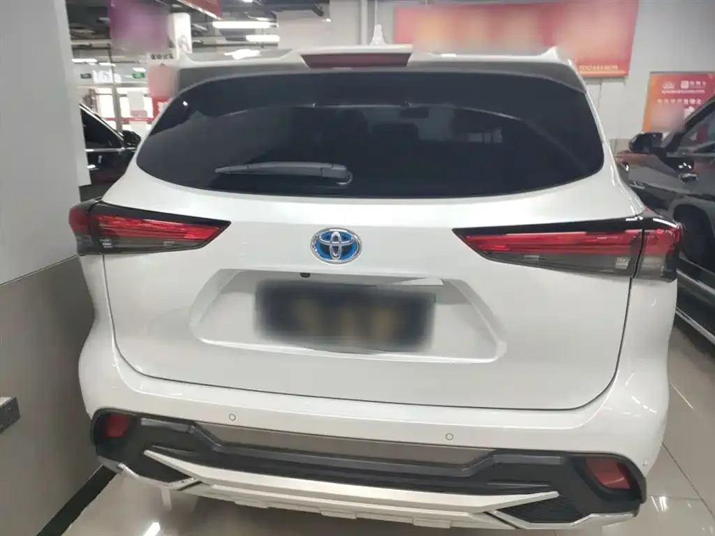 Toyota Highlander 2022 из CN, фото 2