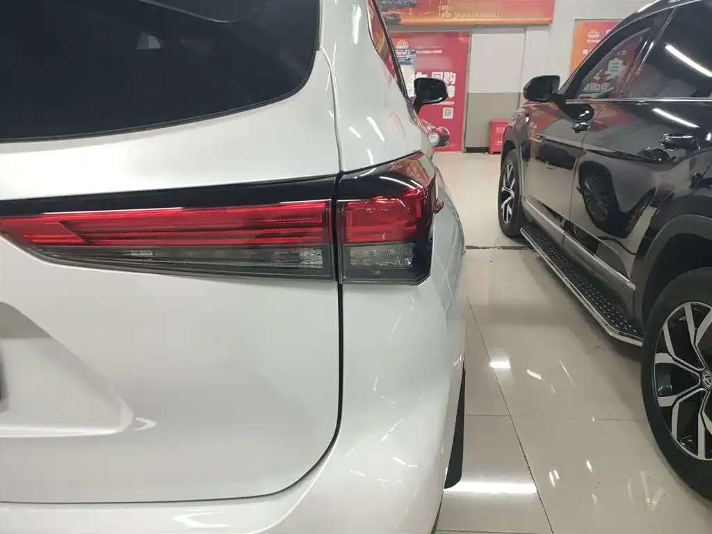 Toyota Highlander 2022 из CN, фото 10