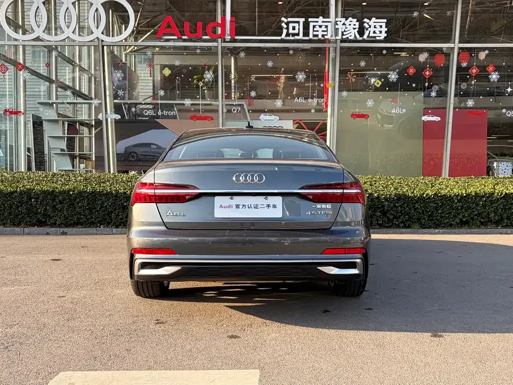 Audi A6L — фото 10