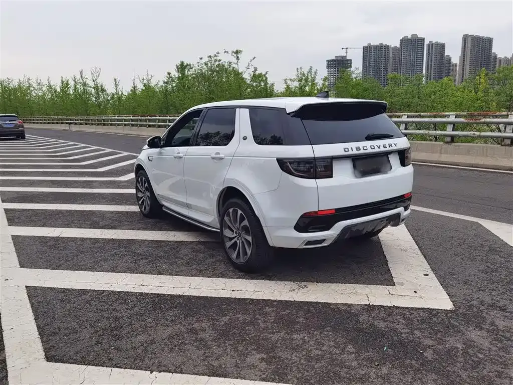 Land Rover Discovery Sport — фото 10