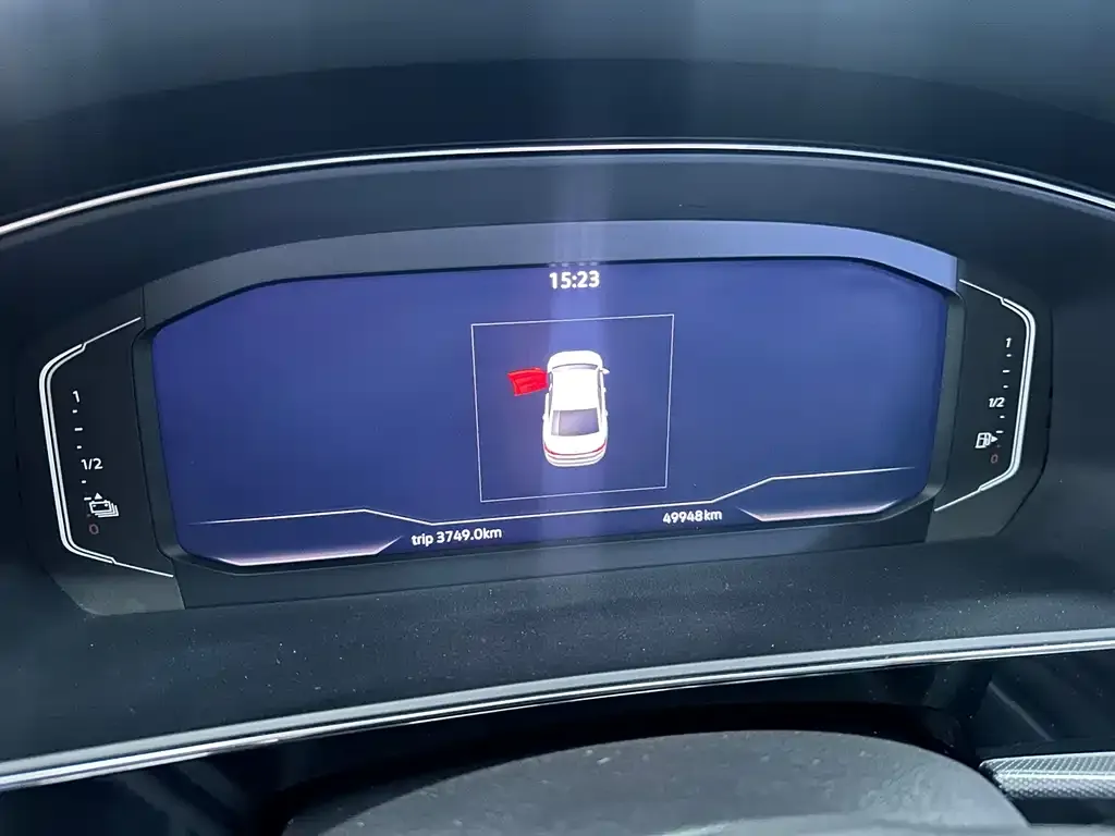 Volkswagen Passat New Energy — фото 8