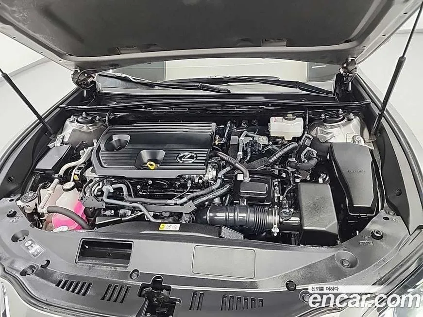 Lexus ES 2023 из KR, фото 5