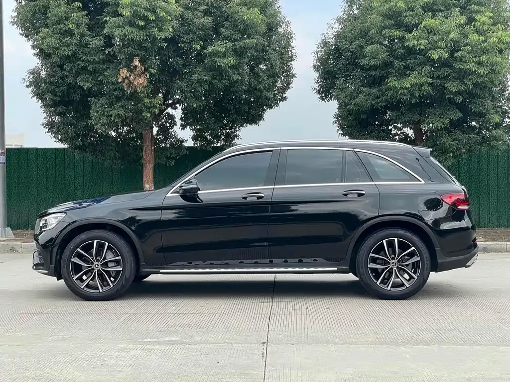 Mercedes-Benz GLC — фото 7