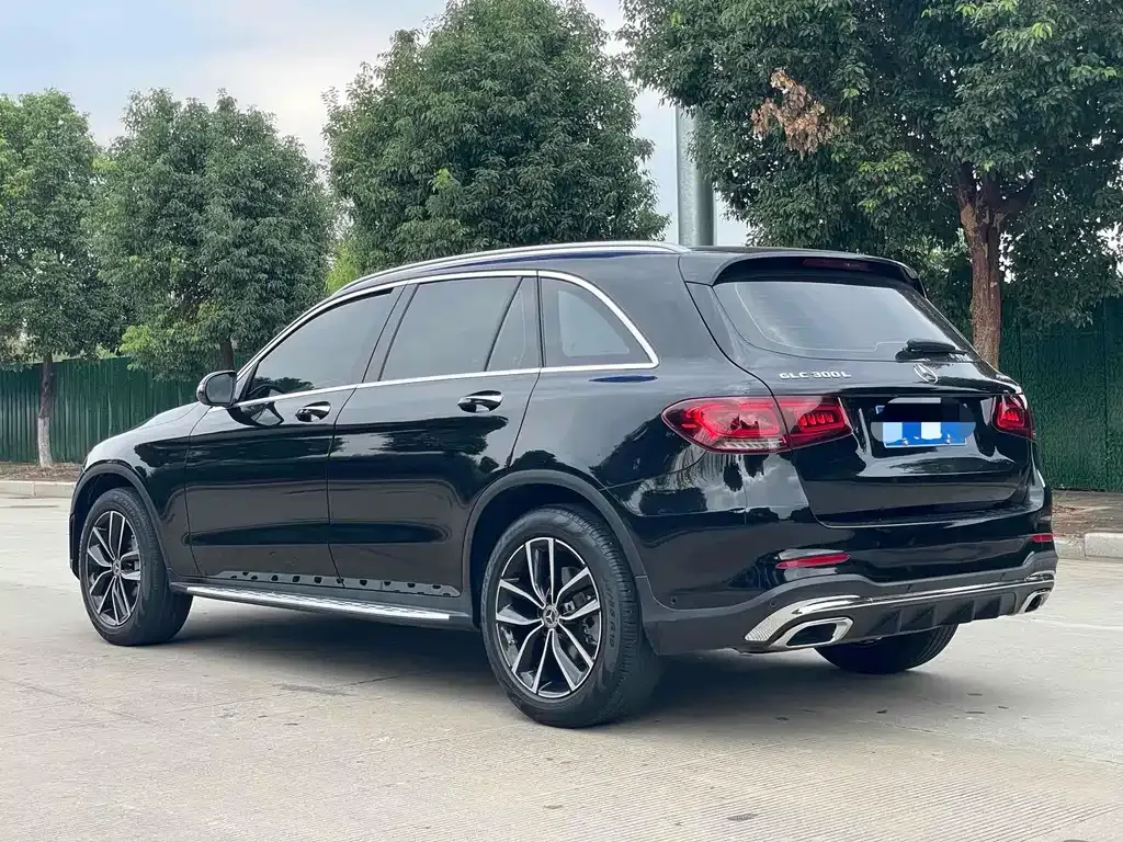 Mercedes-Benz GLC — фото 10