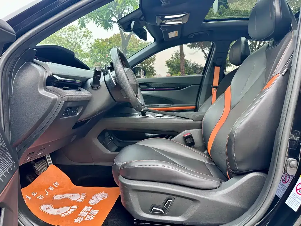 Changan UNI-V 2022 из CN, фото 4