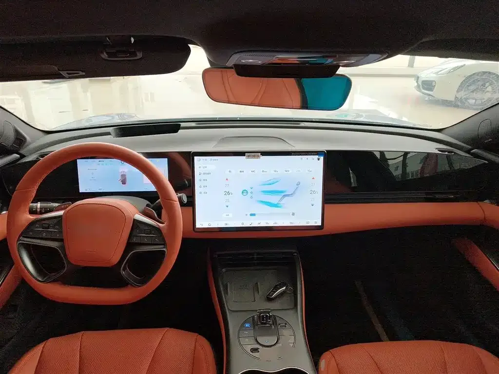 BYD Seal — фото 9