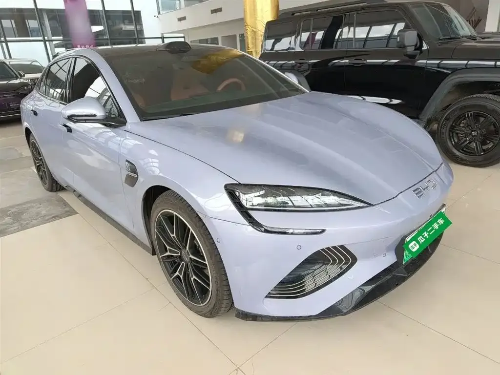 BYD Seal — фото 4