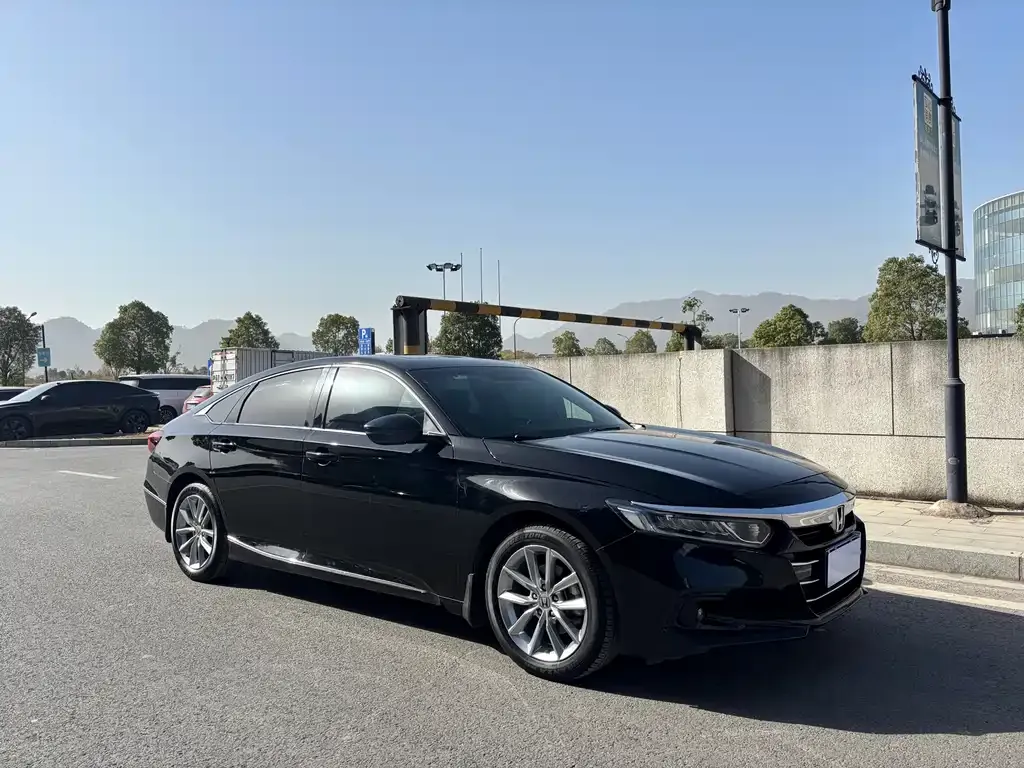 Honda Accord 2022 из CN, фото 3