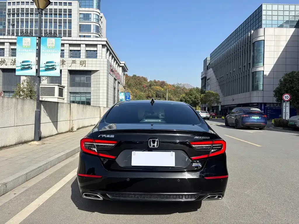 Honda Accord 2022 из CN, фото 6