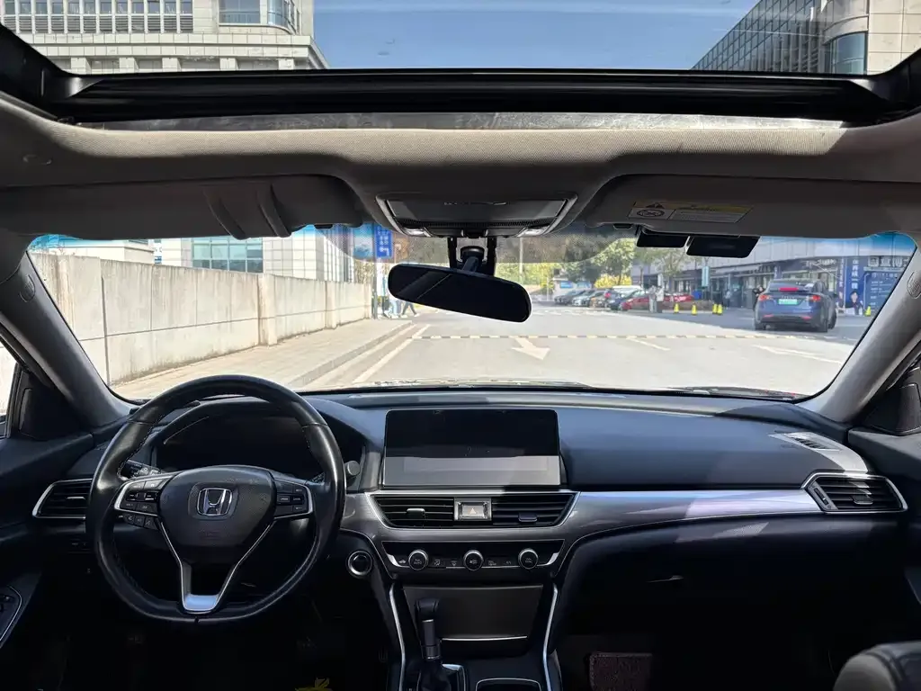 Honda Accord 2022 из CN, фото 9