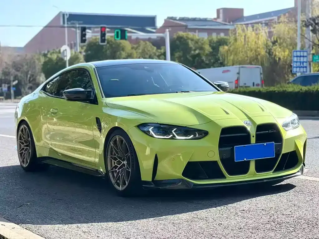 BMW M4 — фото 8