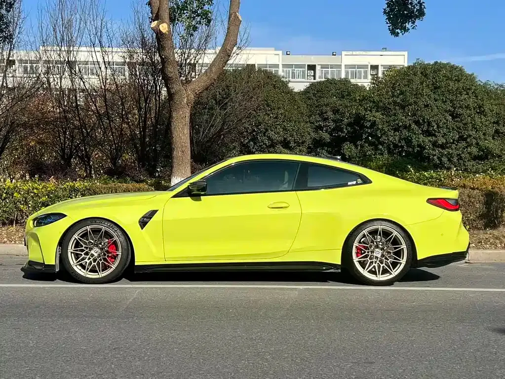 BMW M4 — фото 5