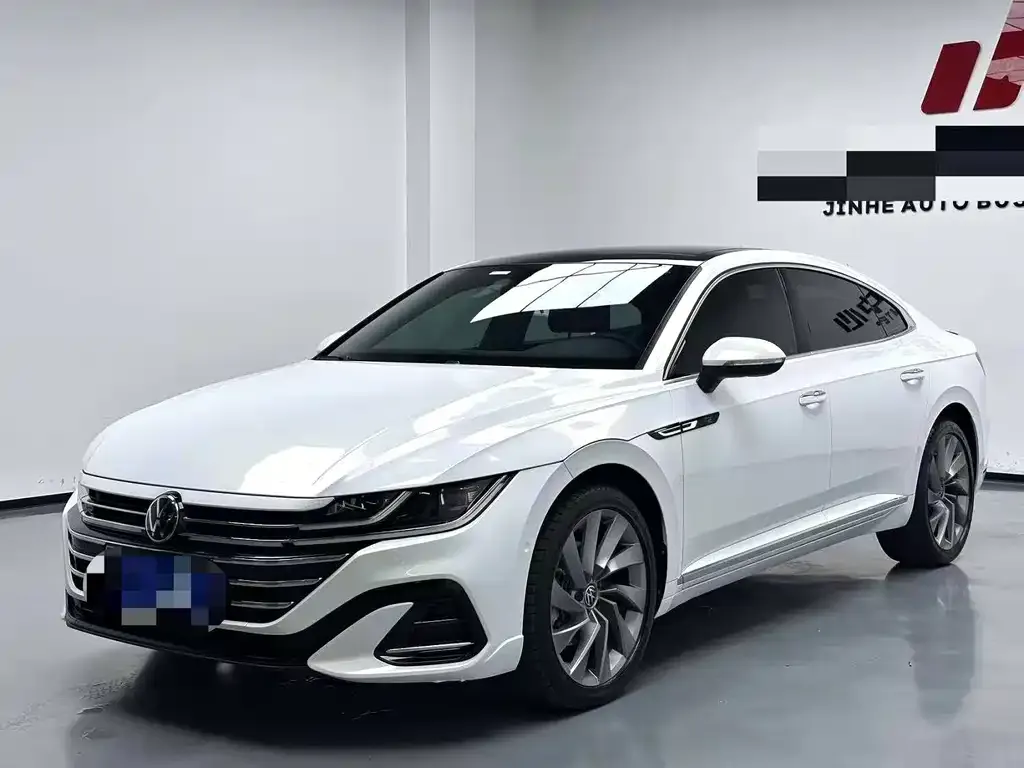 Volkswagen CC 2023 из CN, фото 1