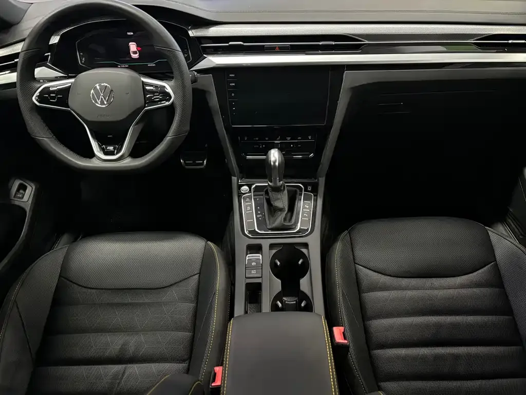 Volkswagen CC 2023 из CN, фото 6