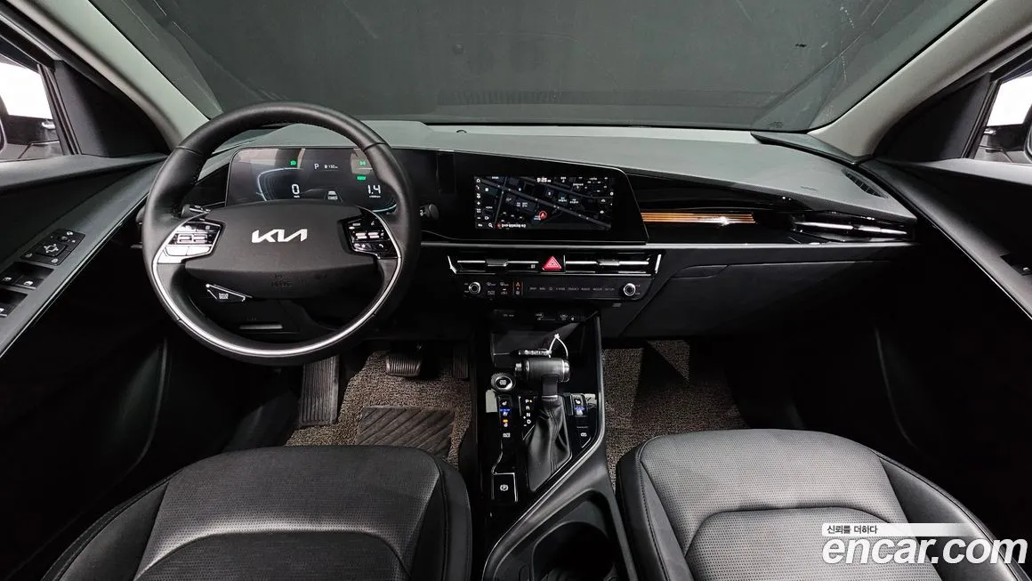 Kia Niro — фото 9