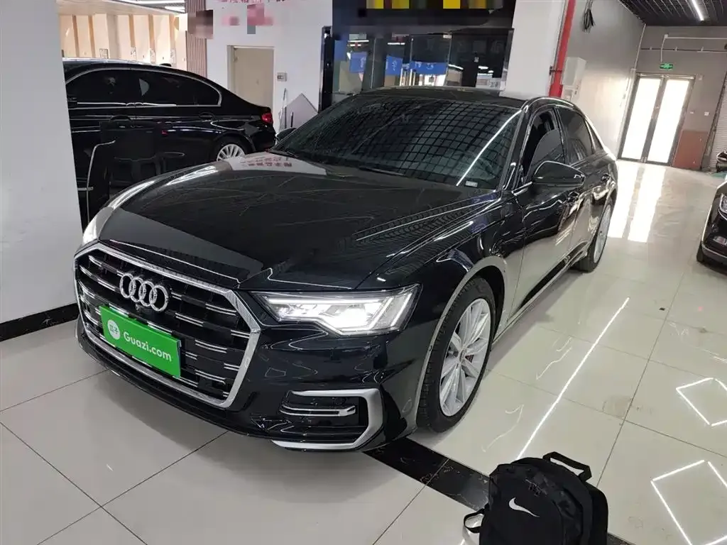 Audi A6L 2025 из CN, фото 7