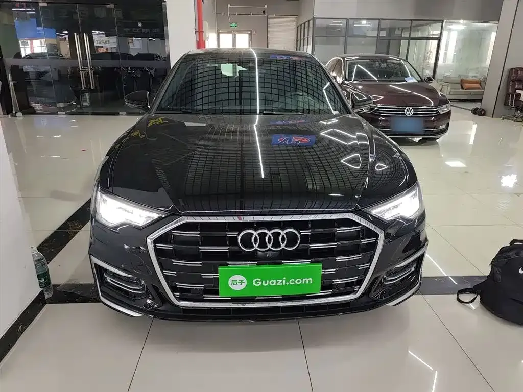 Audi A6L 2025 из CN, фото 8